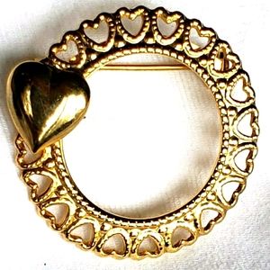 Vintage Heart Circle Goldtone Brooch